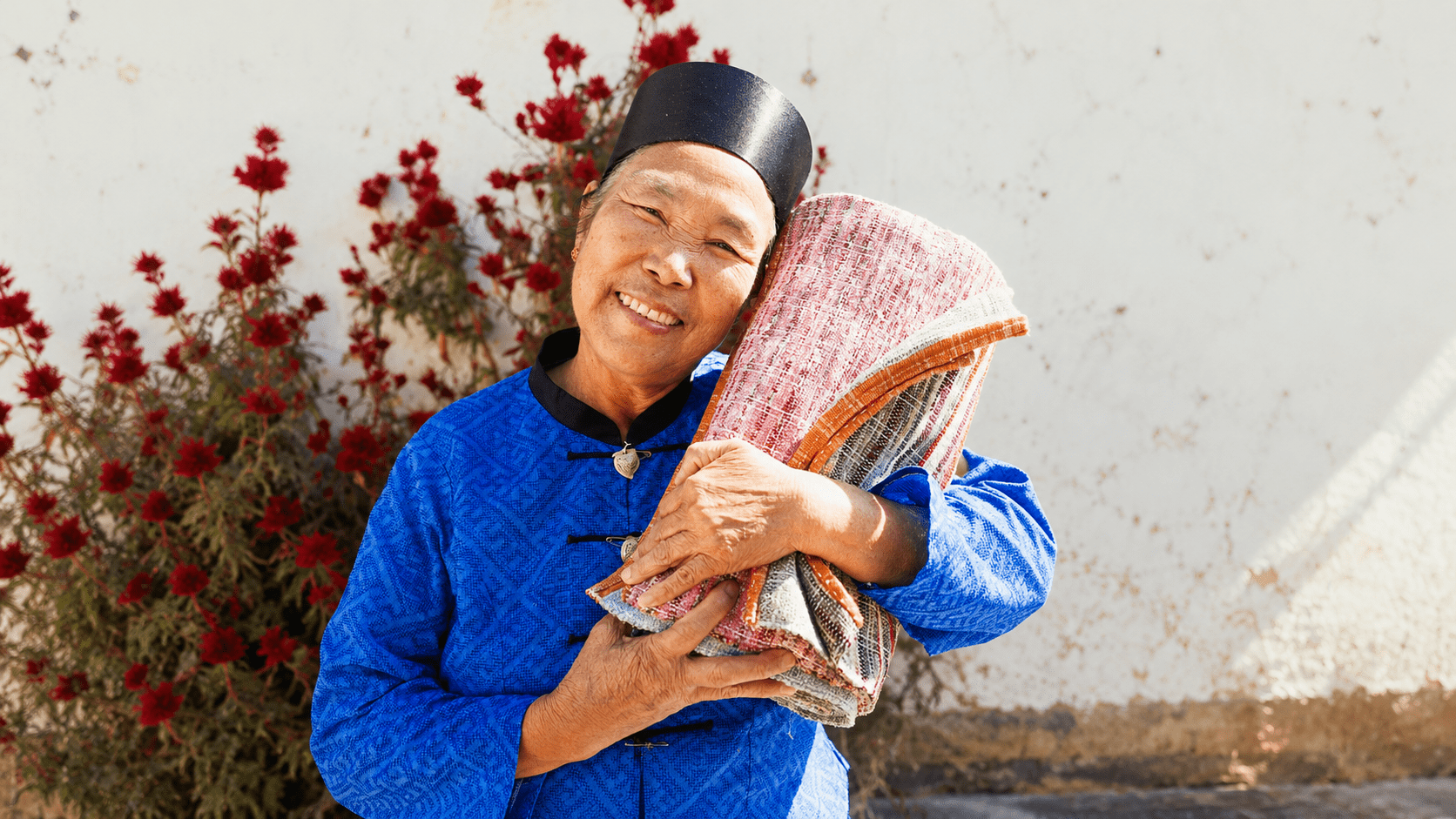 Auntie Yu Han: The Mangshi Artisan Behind Our Liezhi Weave - Planet Fix Project