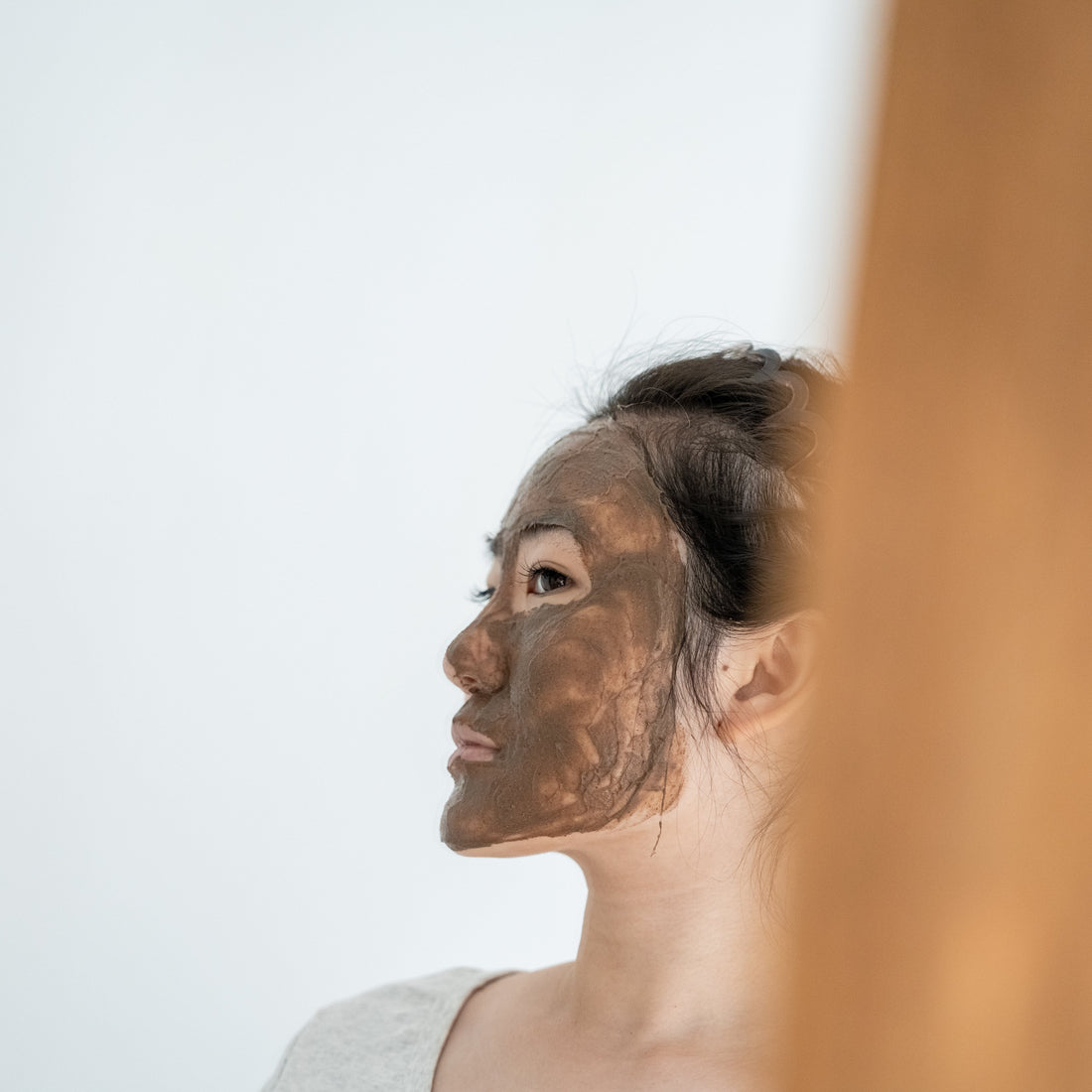 Rhassoul clay from Morocco, ideal for detoxifying and rejuvenating skin
