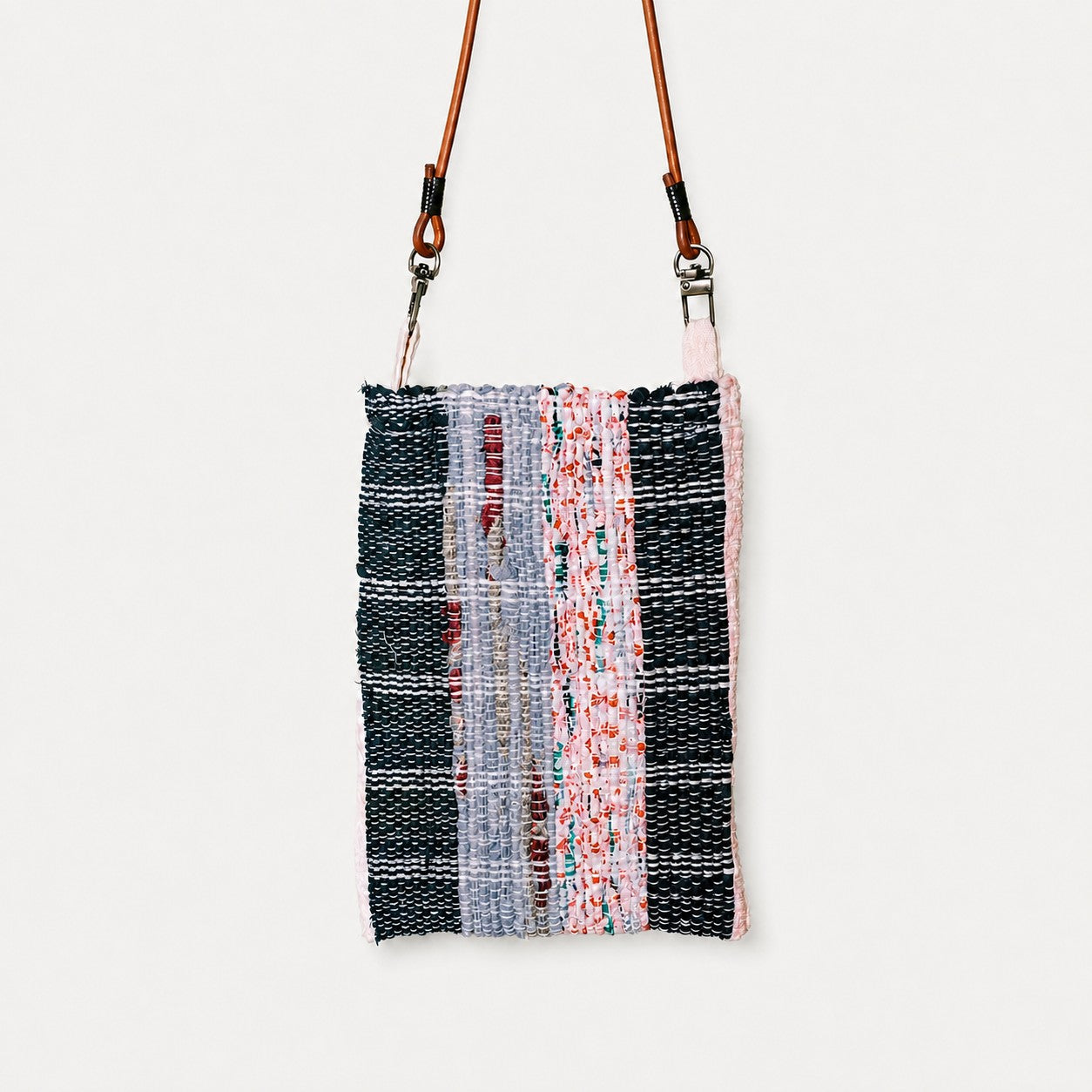 Liezhi Phone Crossbody Pouch