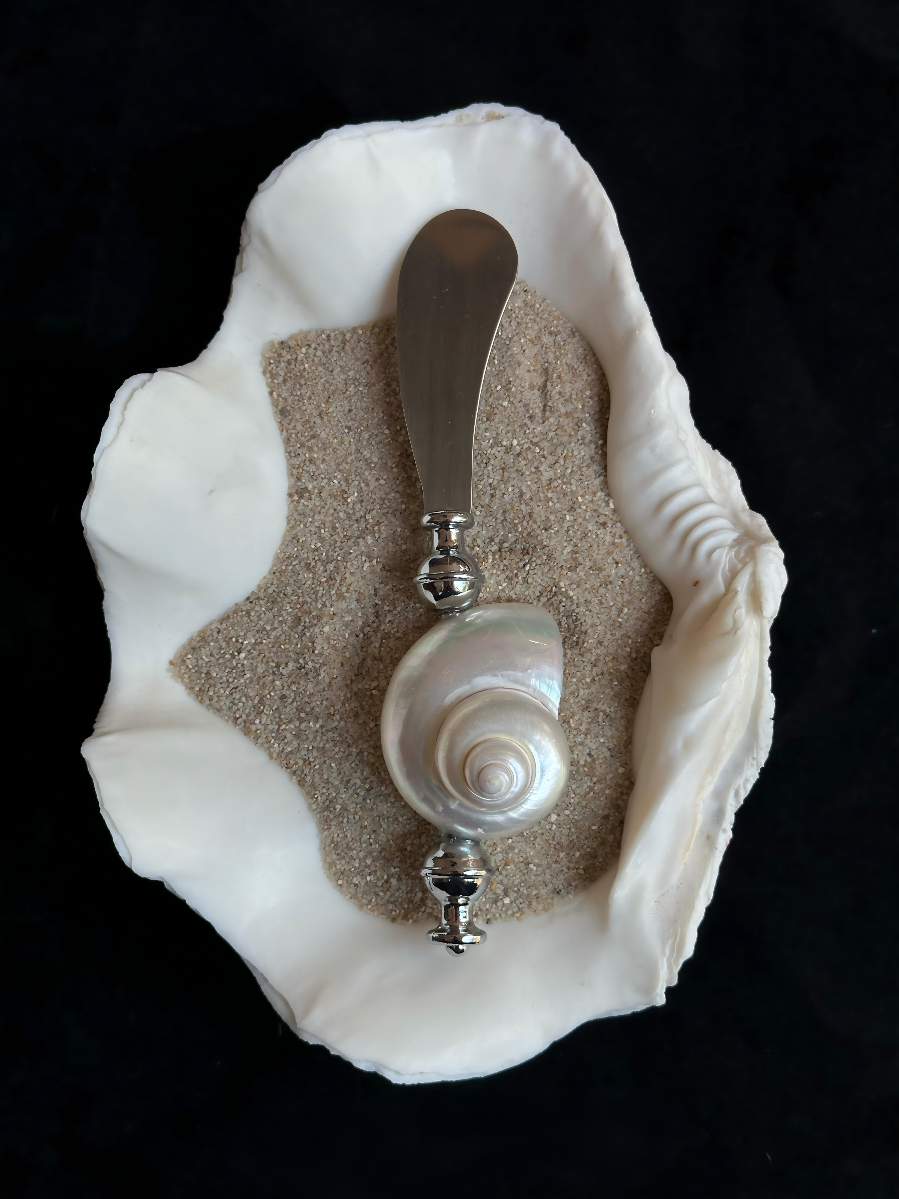 Luxury Handmade Shell Vintage Cutlery Set - One-of-a-kind Tableware Art