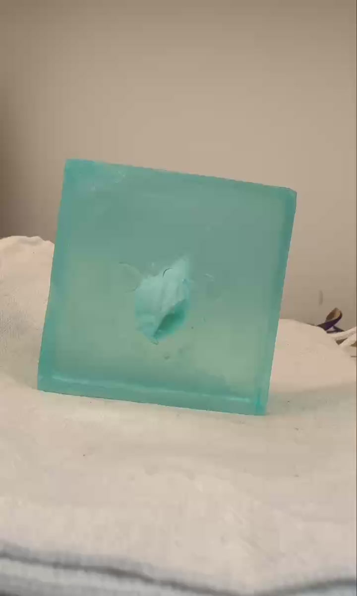 Load video: Ocean’s Heart – Handcrafted Shell Soap （Pack of 2）